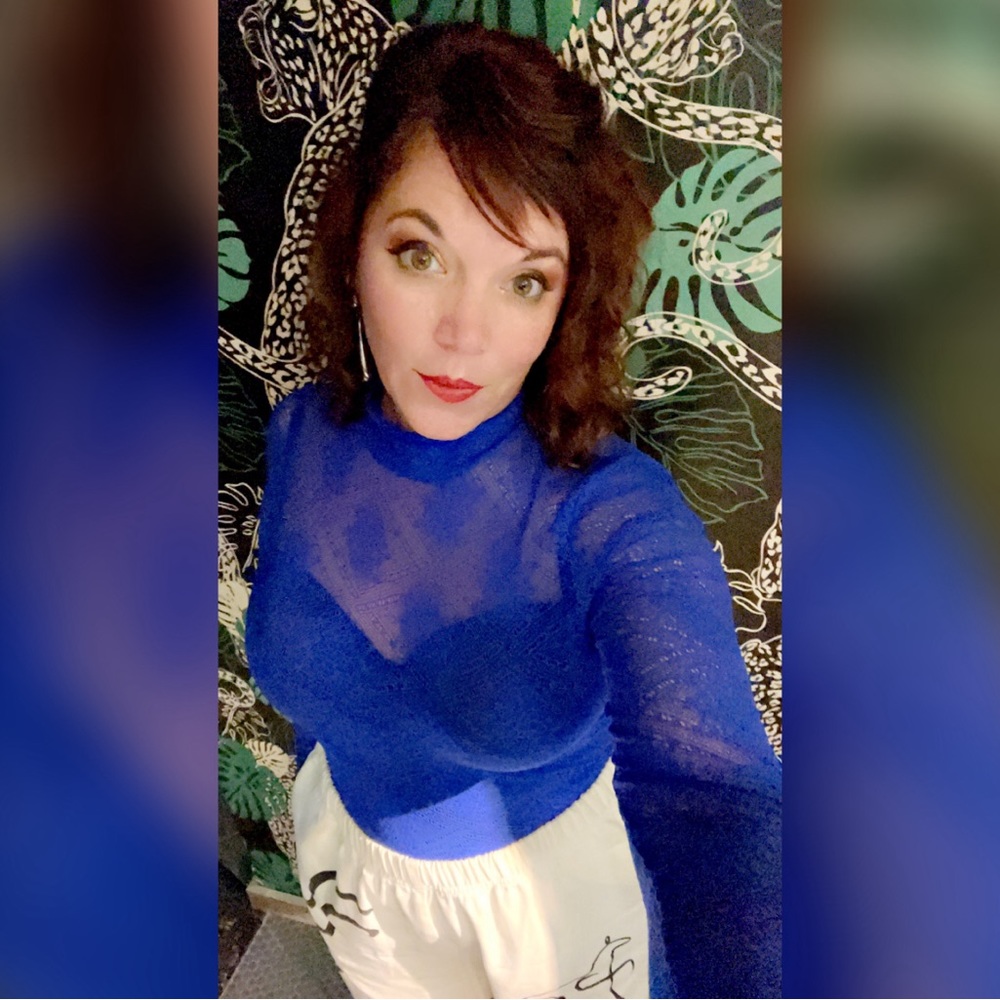 Meet your Posher, Abbie